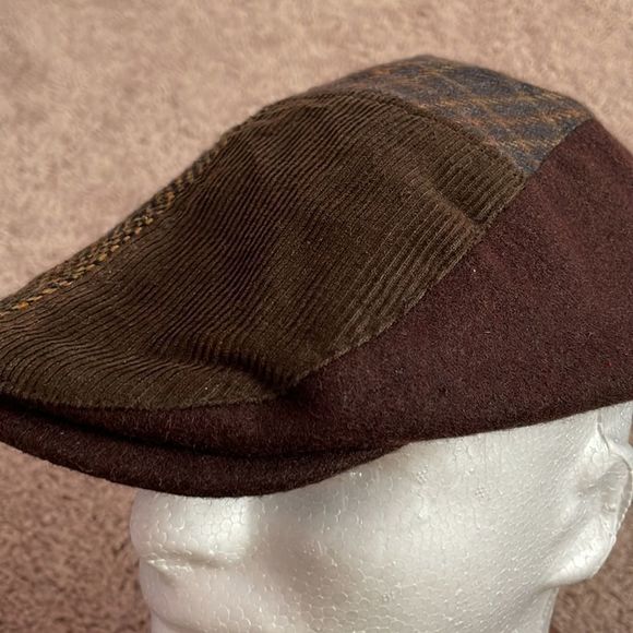 Men’s Patchwork Driving Cap Sz (L/XL) - Picture 1 of 13
